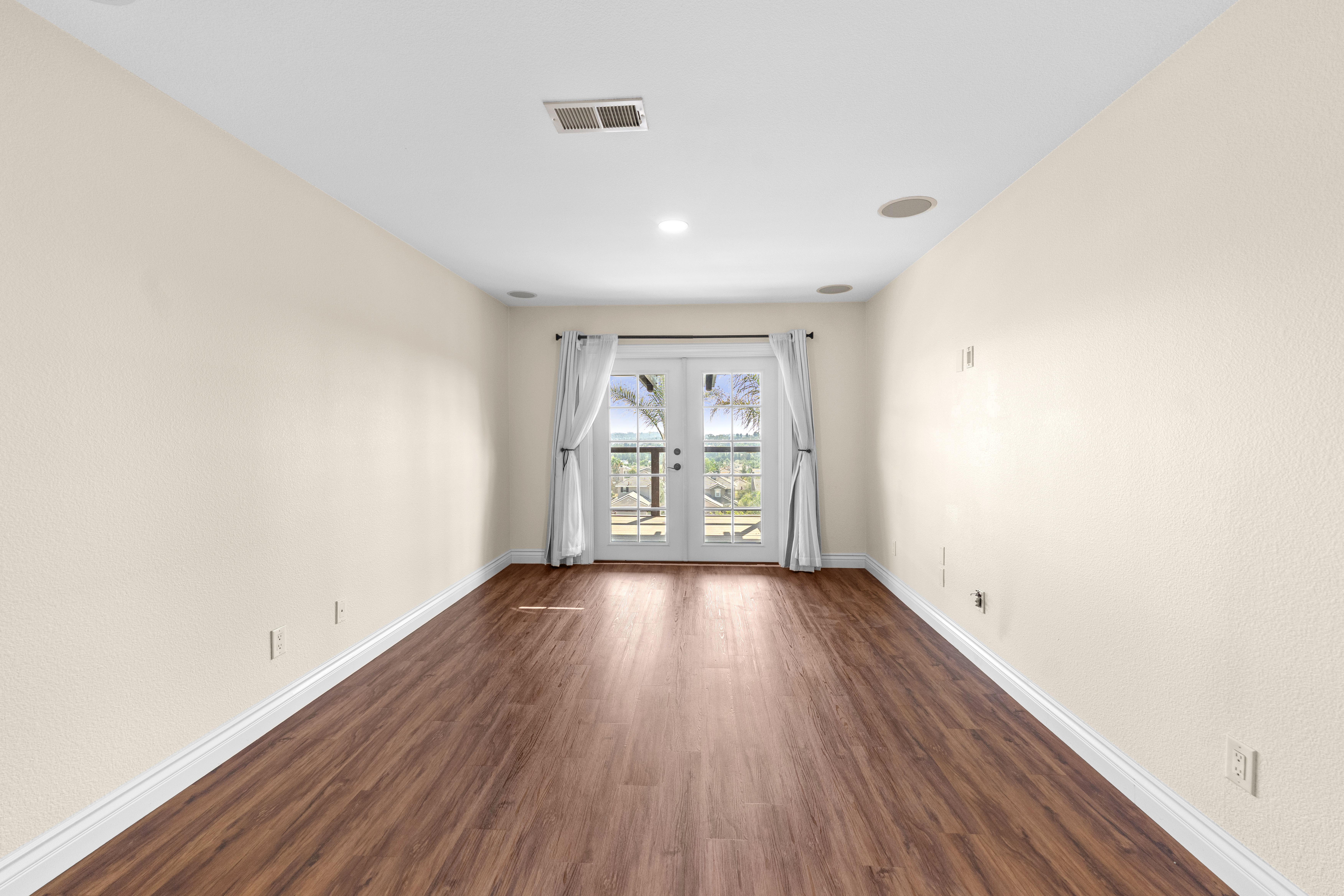 Interior HDR photography of a renovated North Park home