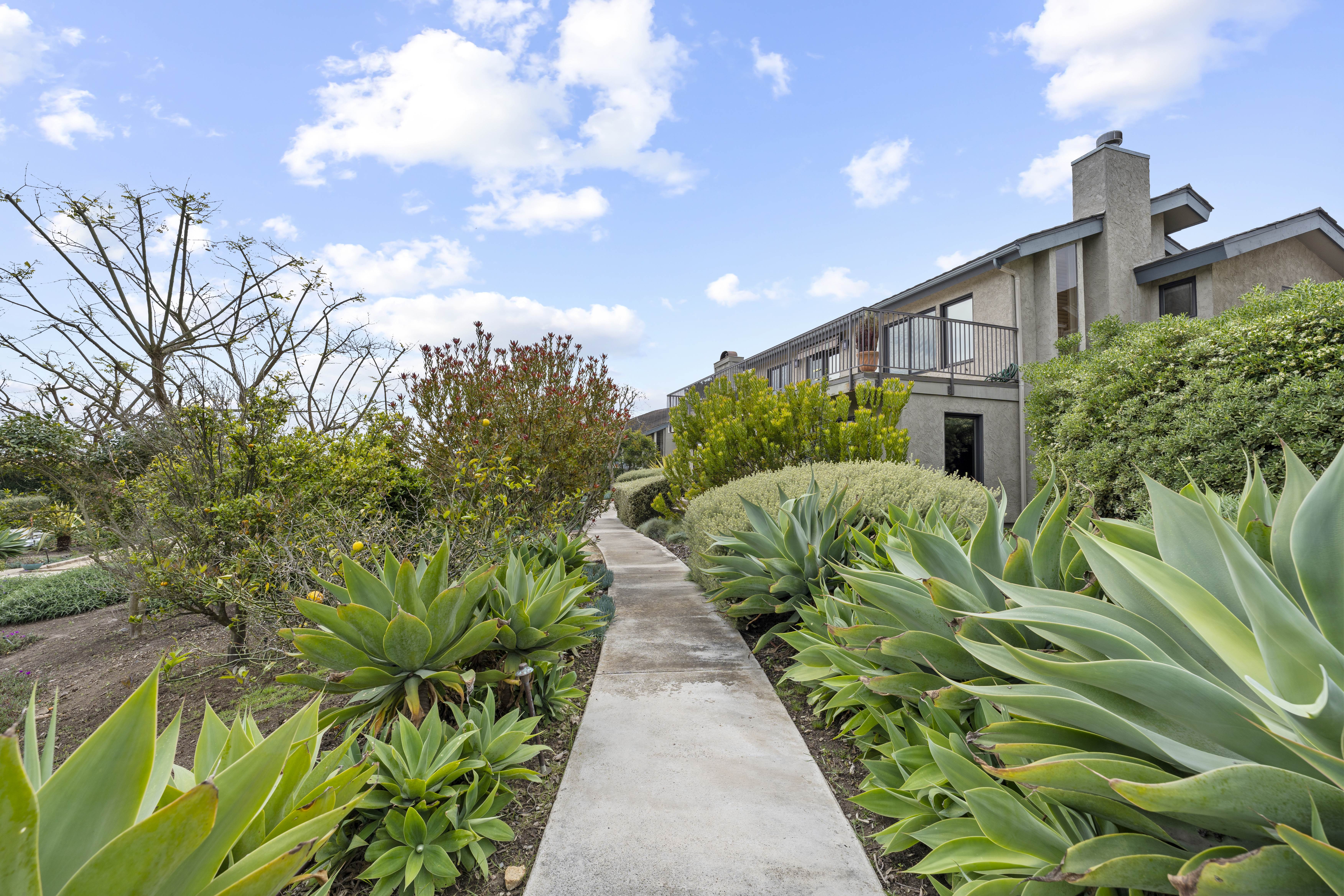 San Diego Luxury Real Estate Photography: The Editorial Standard Above 2 Million 3 Luxury interior HDR photography San Diego high-end listing