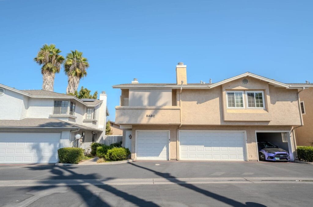 Real estate photography of 845 15th St, San Diego, CA 92101 by R360°